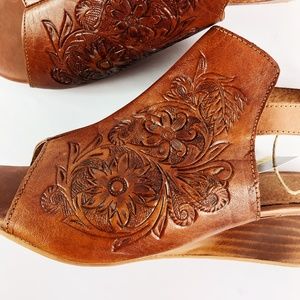 roper tooled leather sandals